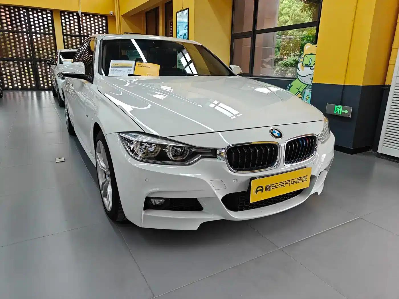 2019 BMW 3 Series 320Li M Luxury Package — миниатюра 1