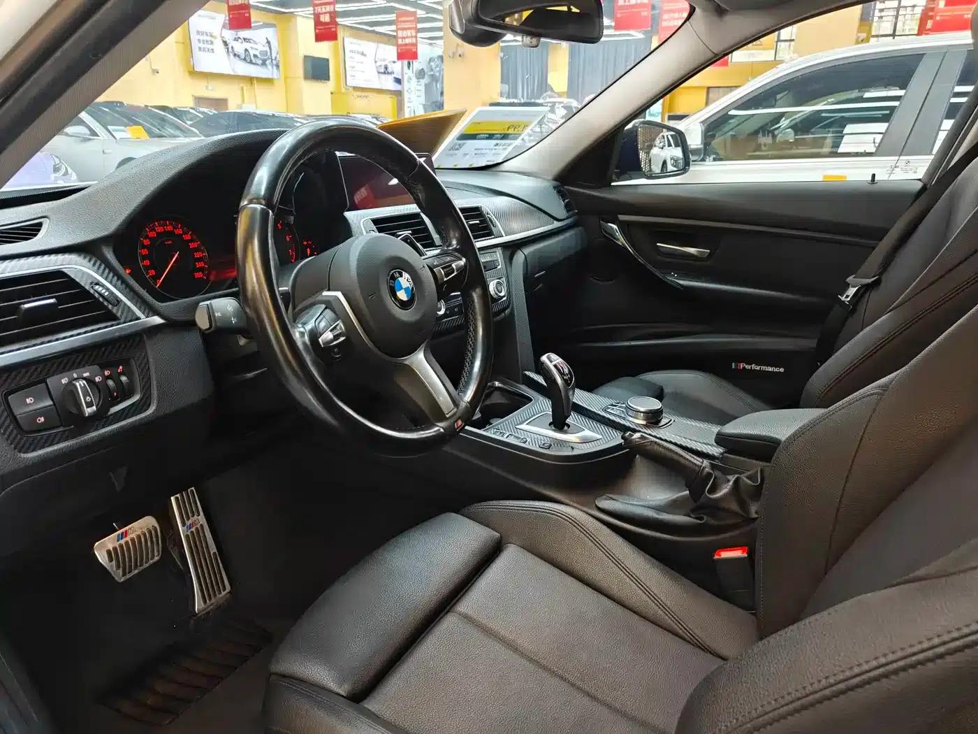 2019 BMW 3 Series 320Li M Luxury Package — миниатюра 9