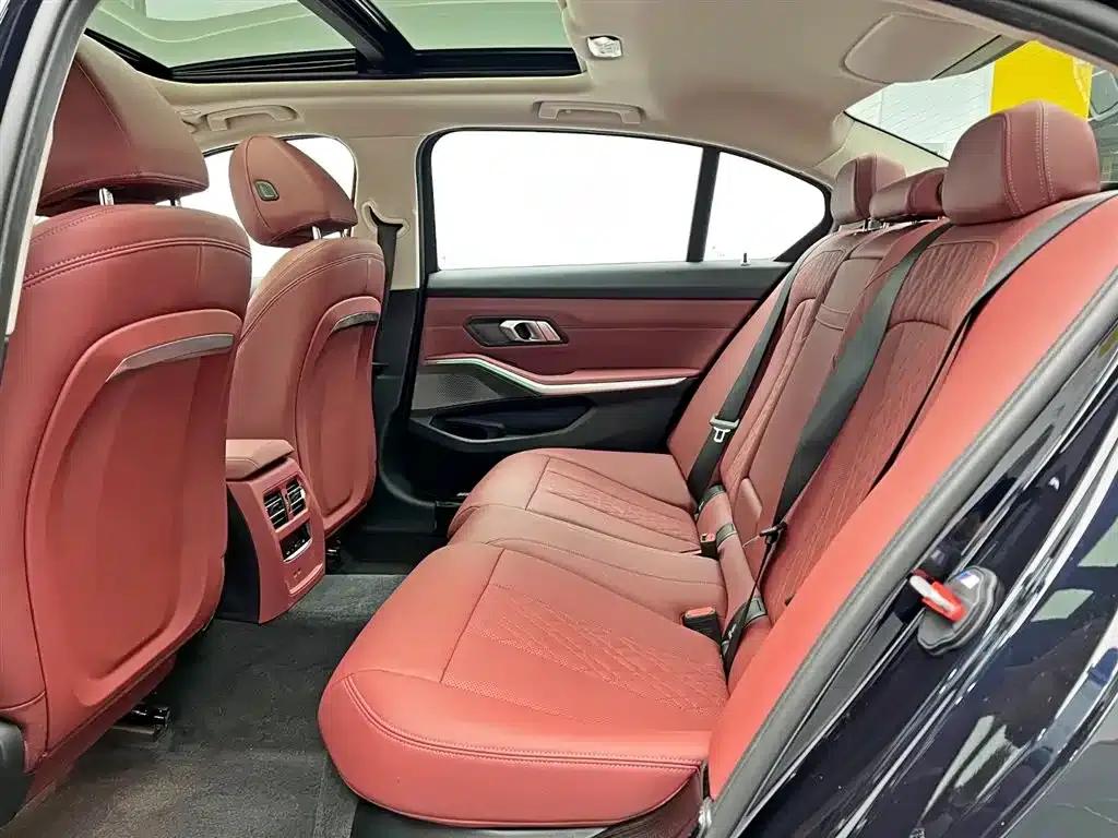 2025 BMW 3 Series 325Li M Sport Package — миниатюра 14