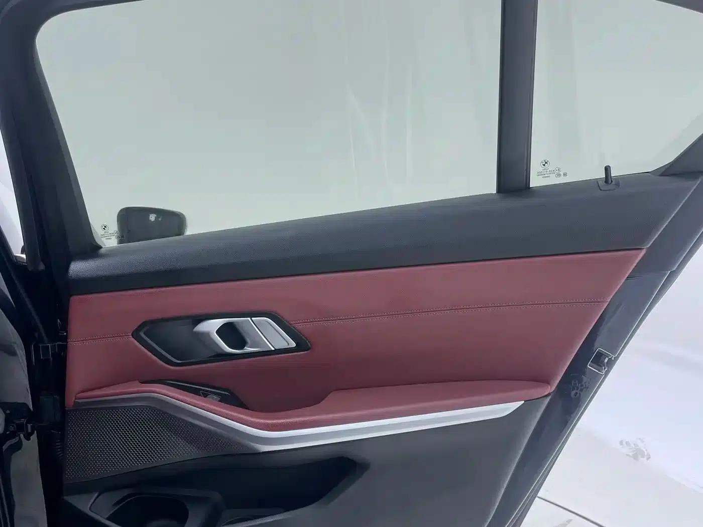2022 BMW 3 Series 320Li M Sport Package — миниатюра 17