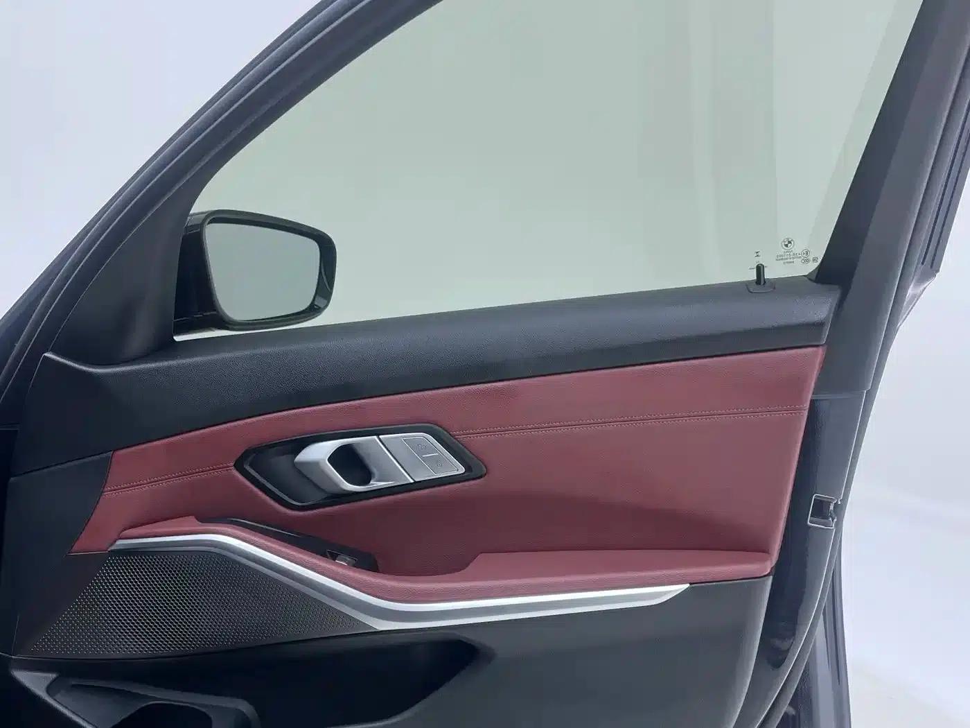 2022 BMW 3 Series 320Li M Sport Package — миниатюра 19