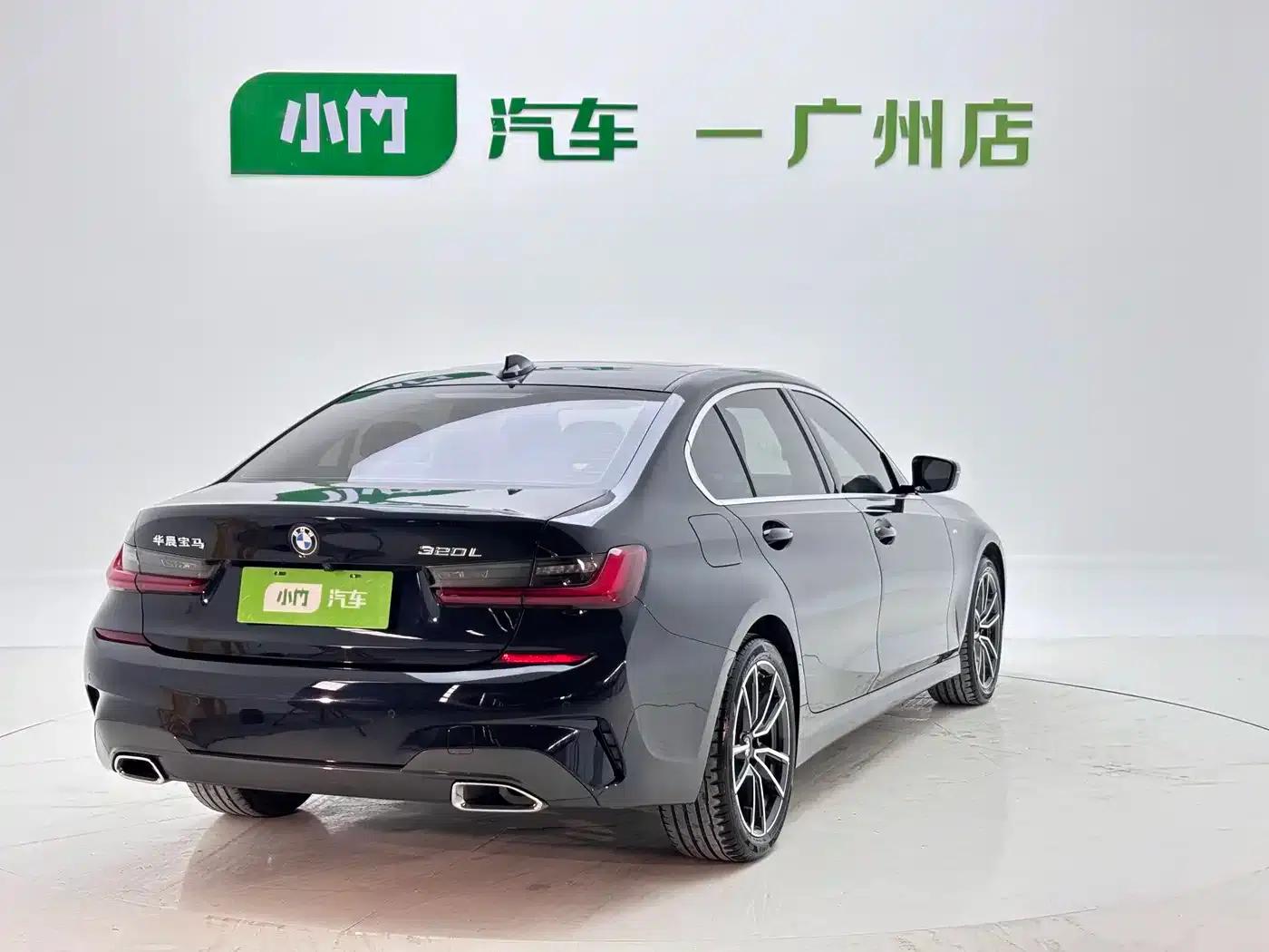 2022 BMW 3 Series 320Li M Sport Package — миниатюра 4