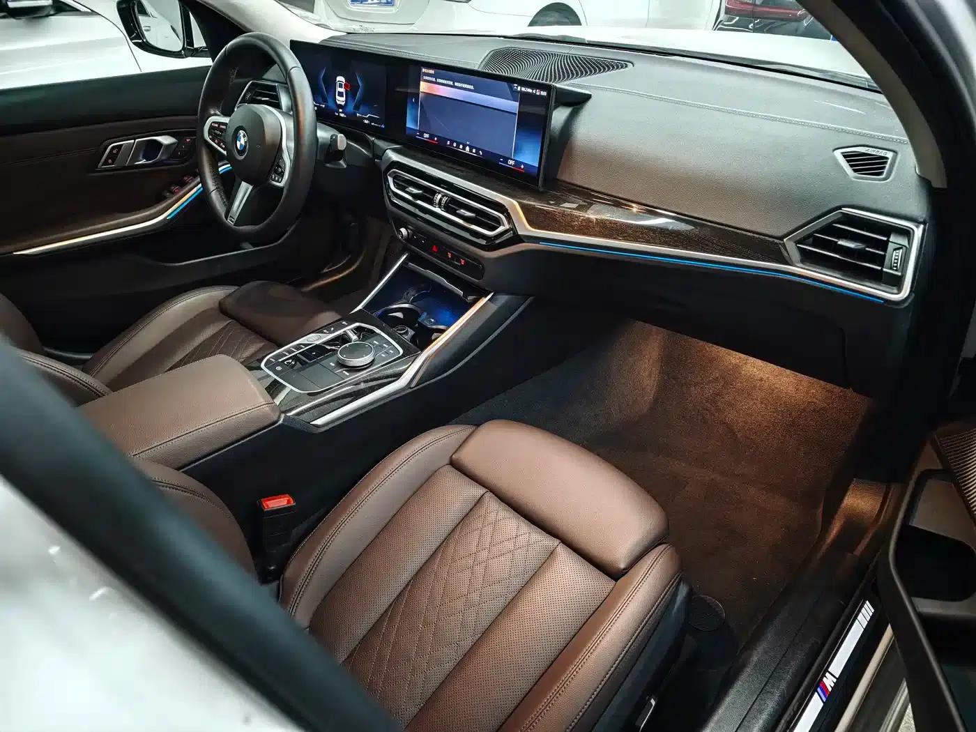 2025 BMW 3 Series 325Li M Sport Package — миниатюра 11
