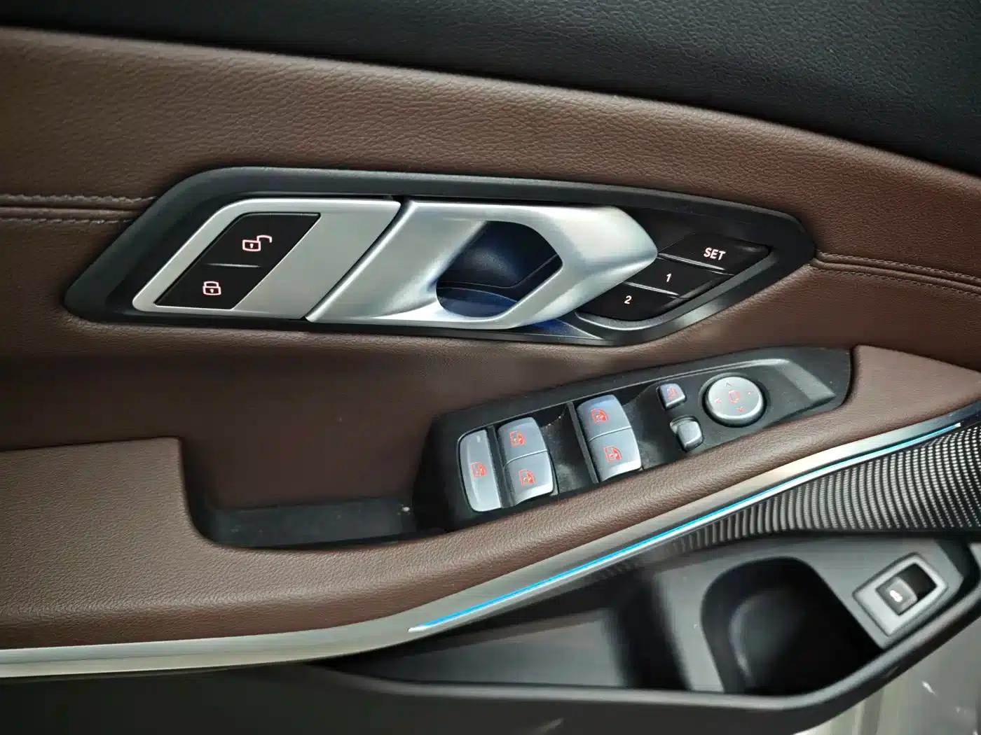 2025 BMW 3 Series 325Li M Sport Package — миниатюра 10