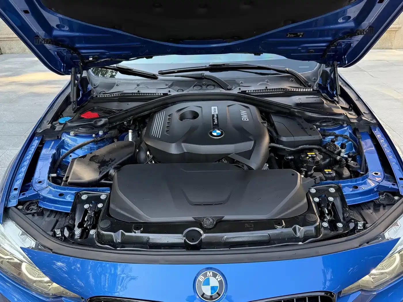 2018 BMW 3 Series 330i M Sport Shadow Edition — миниатюра 18