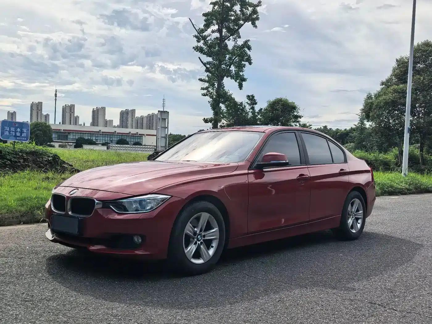 BMW 3 Series 2015 320i Super Enjoyment Edition Fashion Model — миниатюра 1