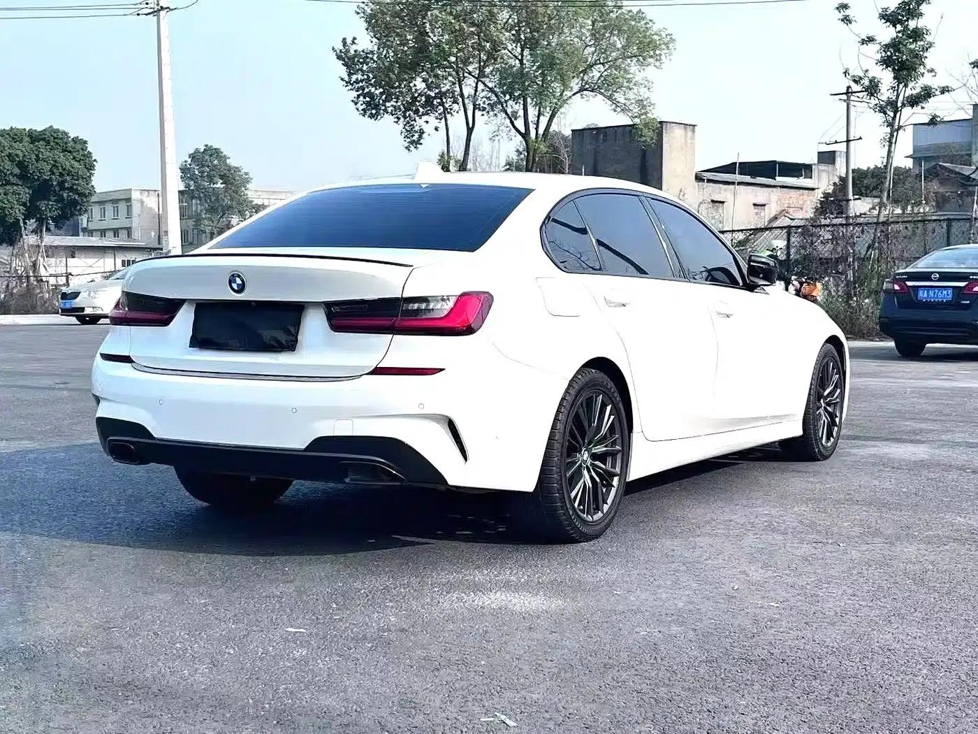 2020 BMW 3 Series 325Li M Sport Shadow Edition — миниатюра 9