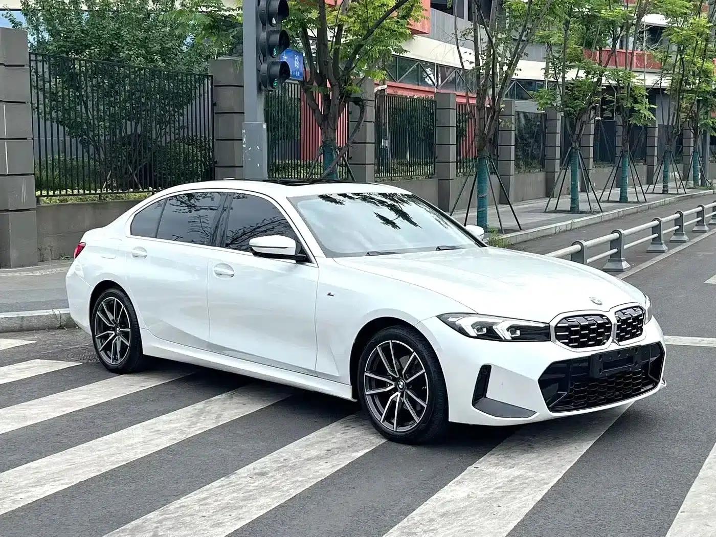 2024 BMW 3 Series 320Li M Sport Package — миниатюра 3