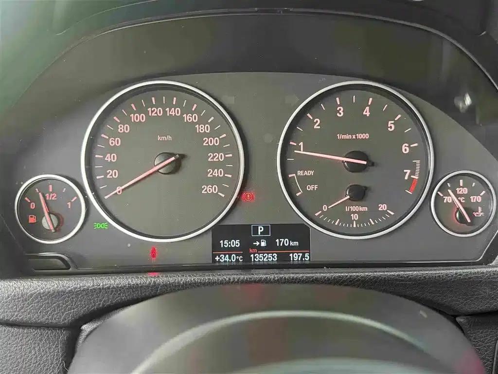 BMW 3 Series 2015 320i Super Enjoyment Edition Fashion Model — миниатюра 8