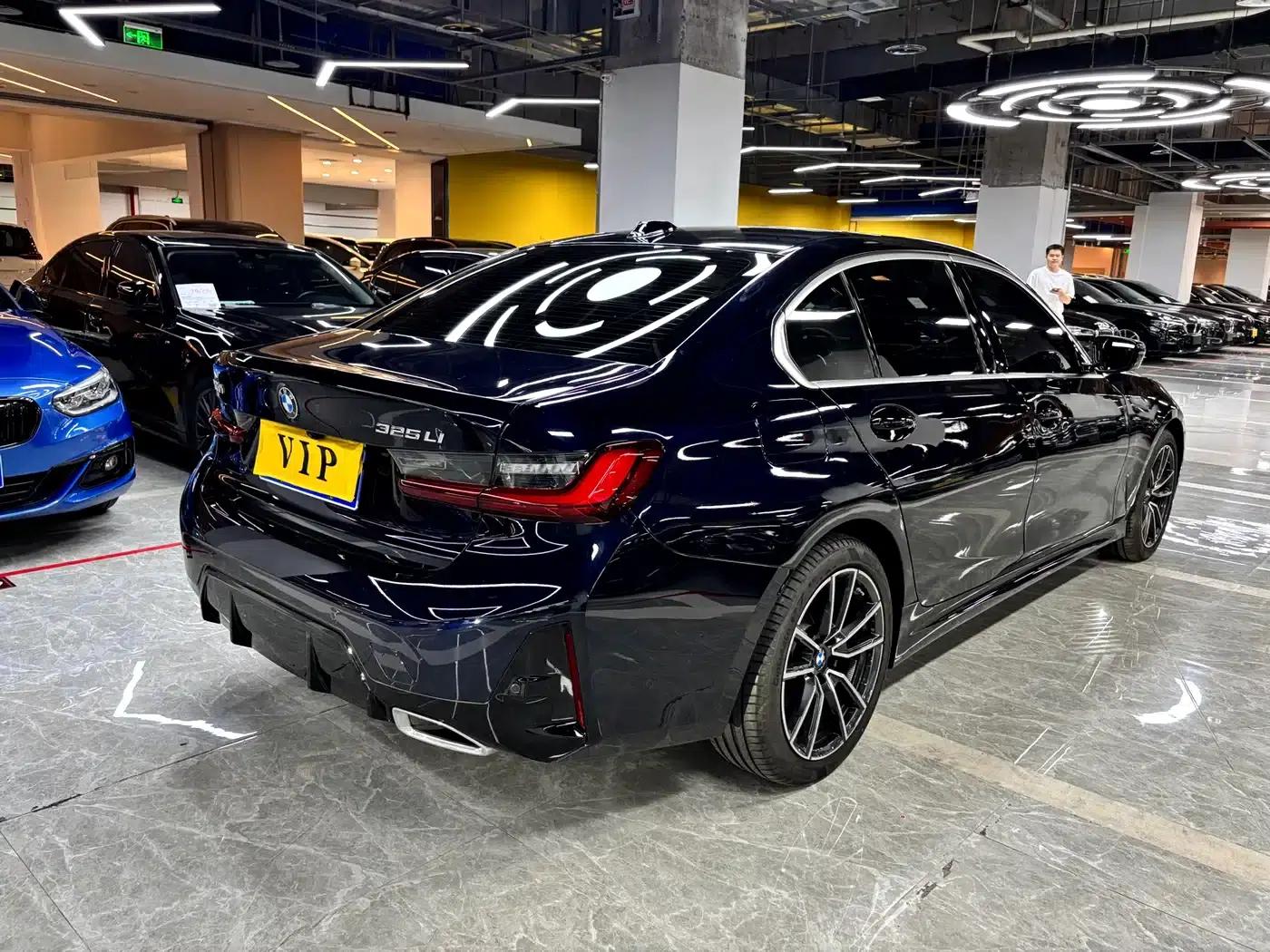 2025 BMW 3 Series 325Li M Sport Package — миниатюра 9