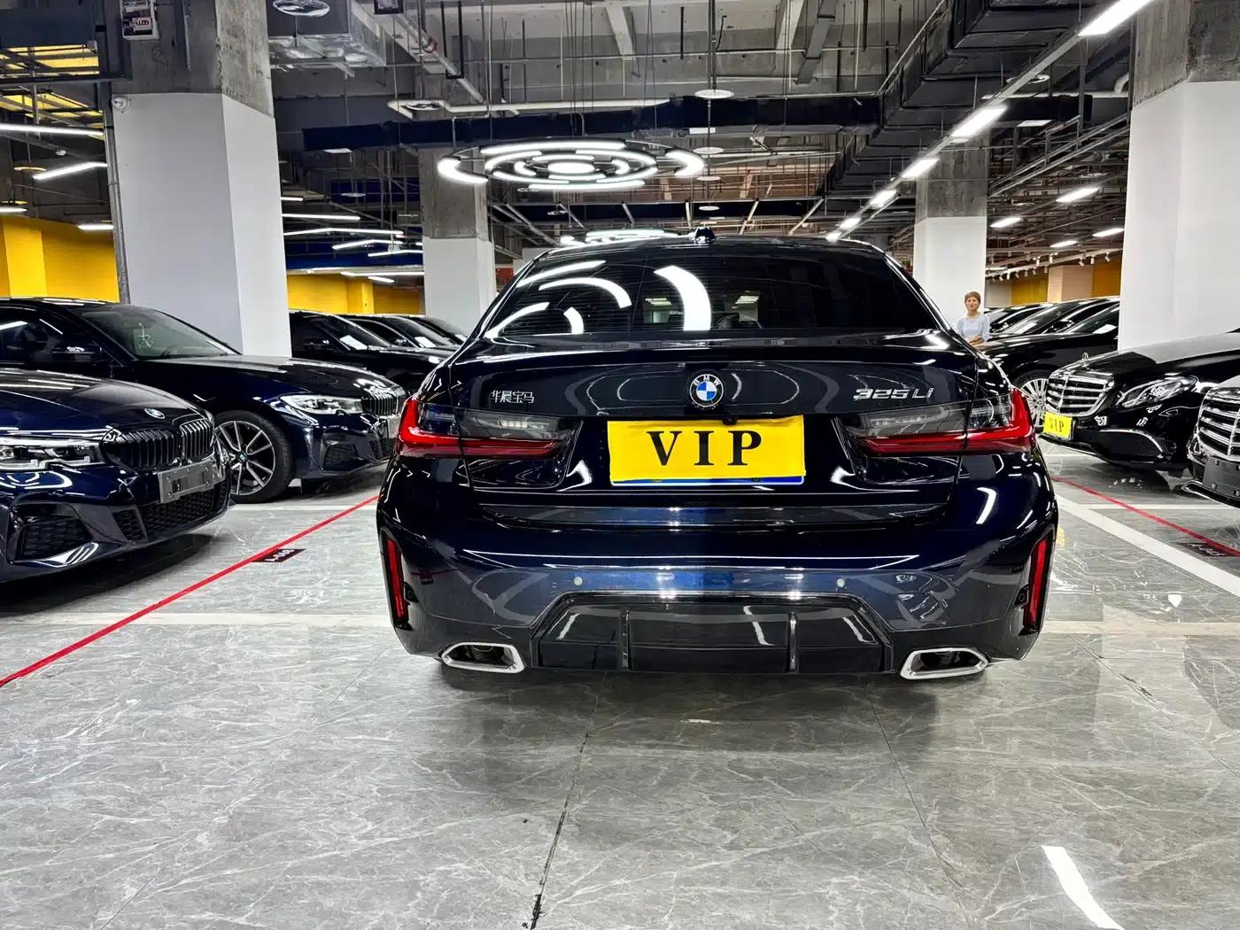 2025 BMW 3 Series 325Li M Sport Package — миниатюра 10