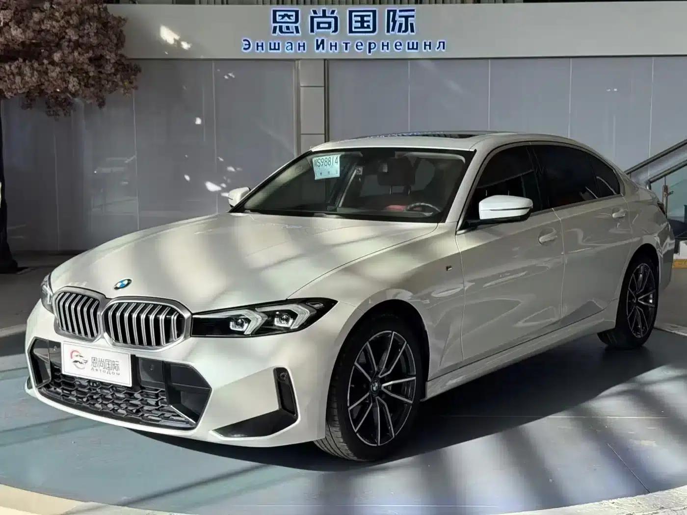 2023 BMW 3 Series 320Li M Sport Package — миниатюра 1