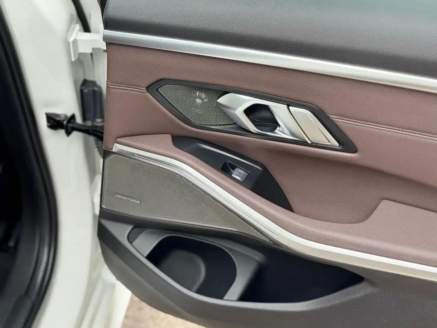 2020 BMW 3 Series Facelift 325i M Sport Shadow Edition — миниатюра 19