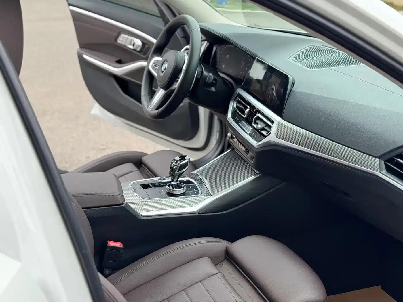 2020 BMW 3 Series Facelift 325i M Sport Shadow Edition — миниатюра 21