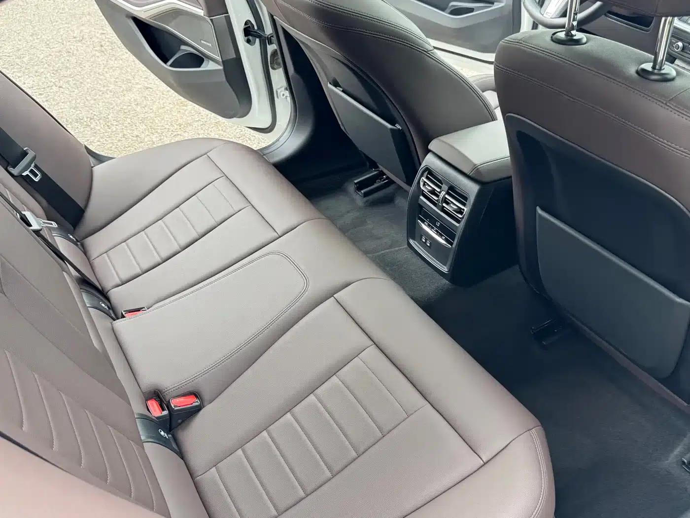 2020 BMW 3 Series Facelift 325i M Sport Shadow Edition — миниатюра 26