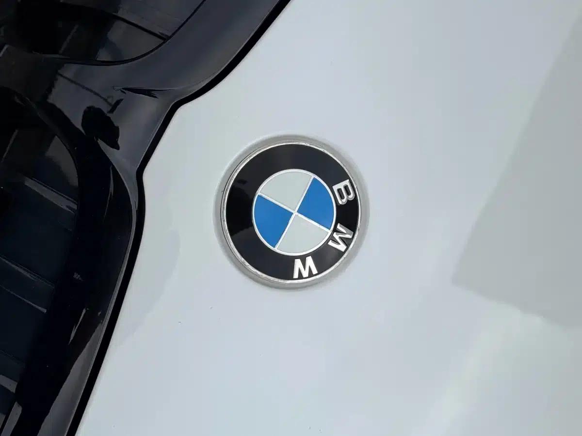 2020 BMW 3 Series Facelift 325i M Sport Shadow Edition — миниатюра 35