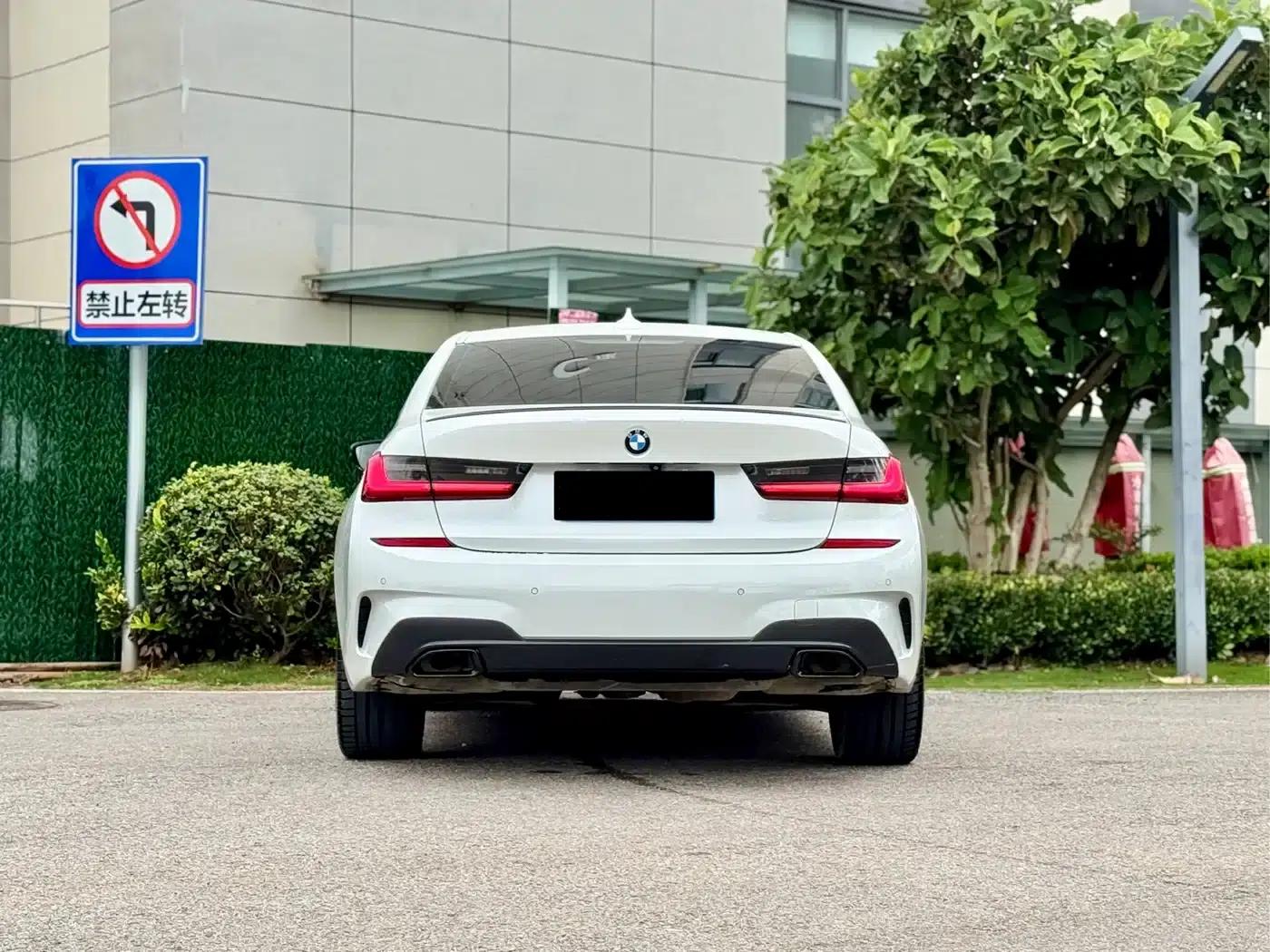 2020 BMW 3 Series Facelift 325i M Sport Shadow Edition — миниатюра 8