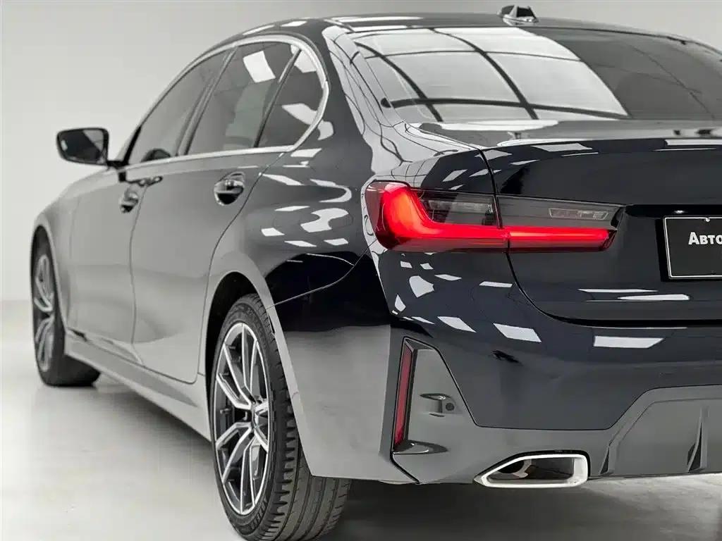 2023 BMW 3 Series 320Li M Sport Package — миниатюра 10