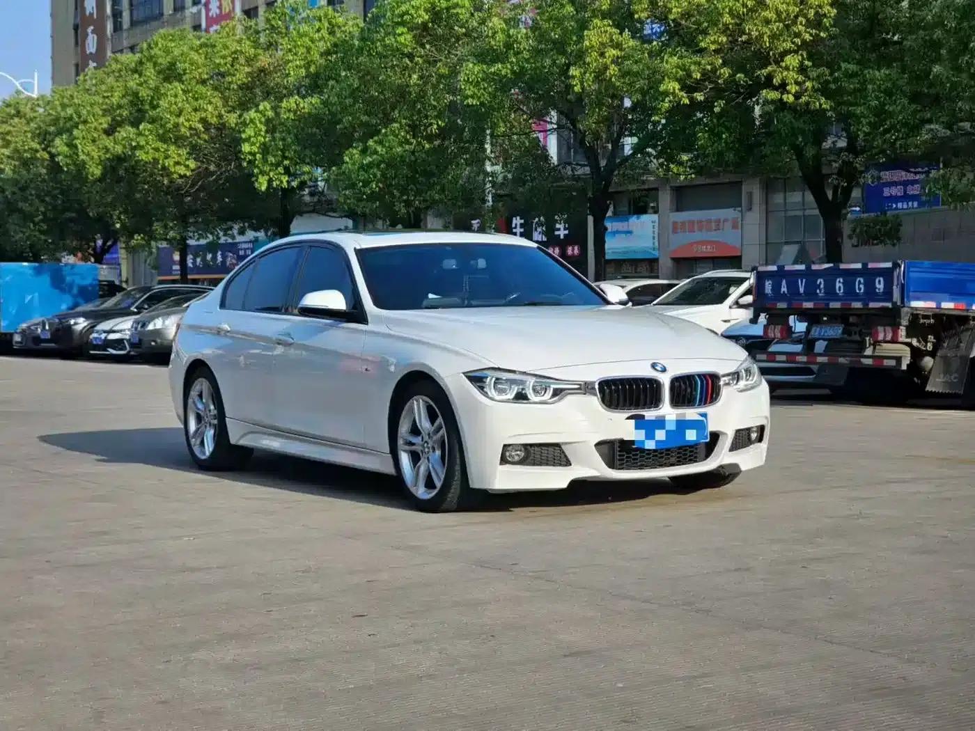 2019 BMW 3 Series 320i M Sport Package — миниатюра 3