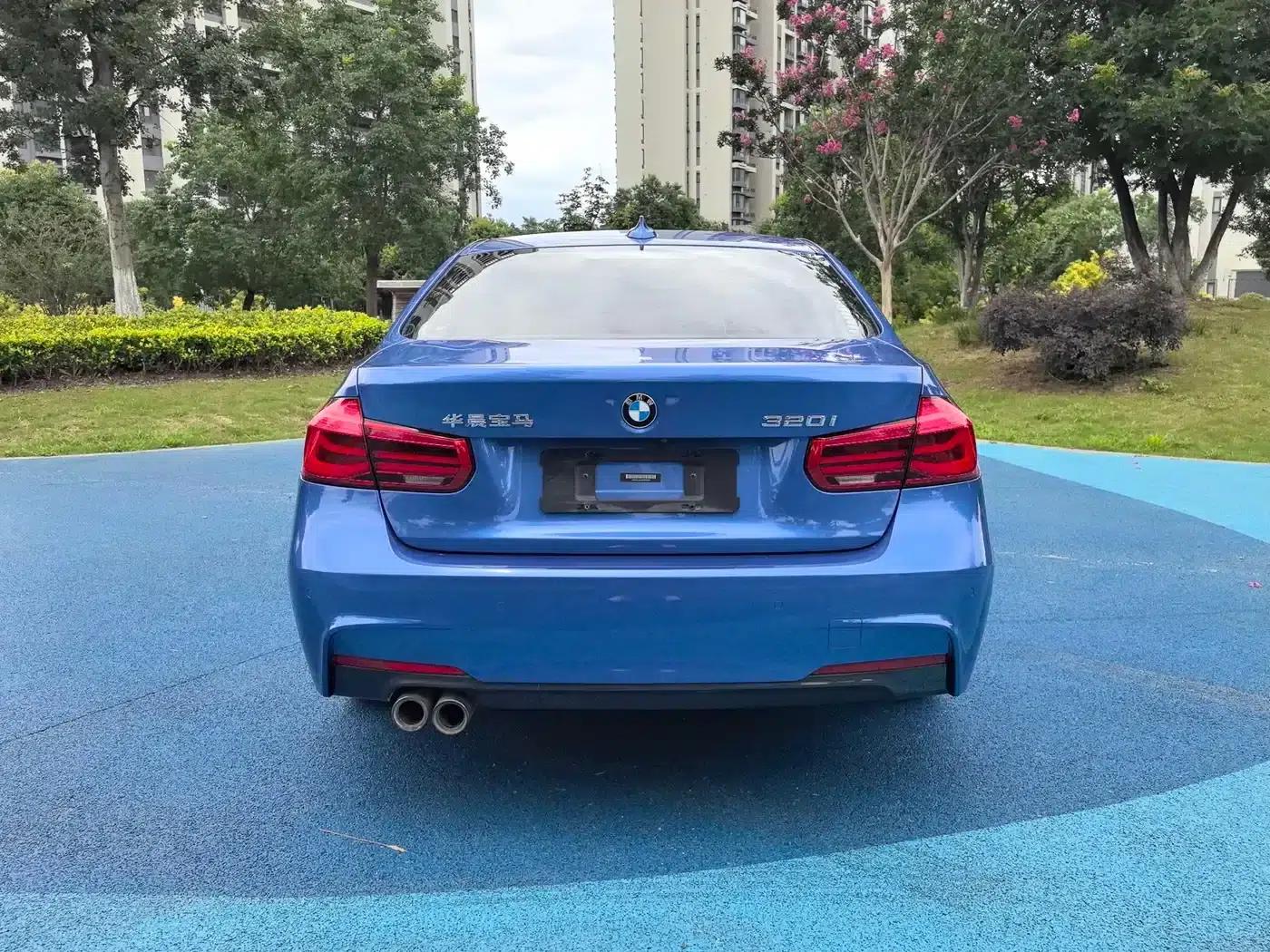 2018 BMW 3 Series 320i M Sport Package — миниатюра 8