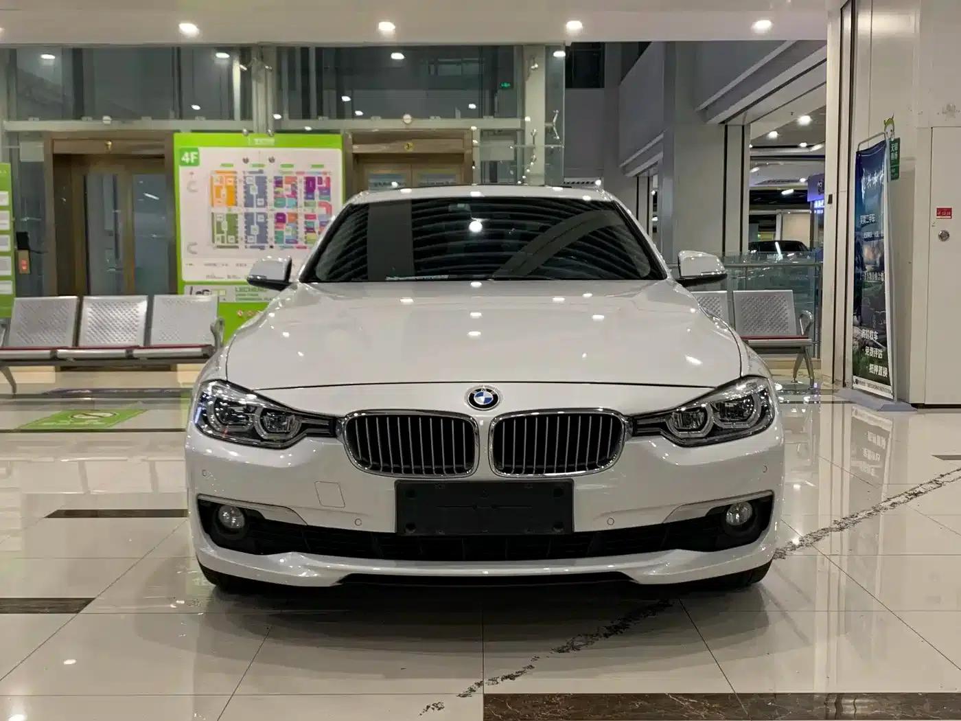 BMW 3 Series 2019 320Li Fashion Edition — миниатюра 2