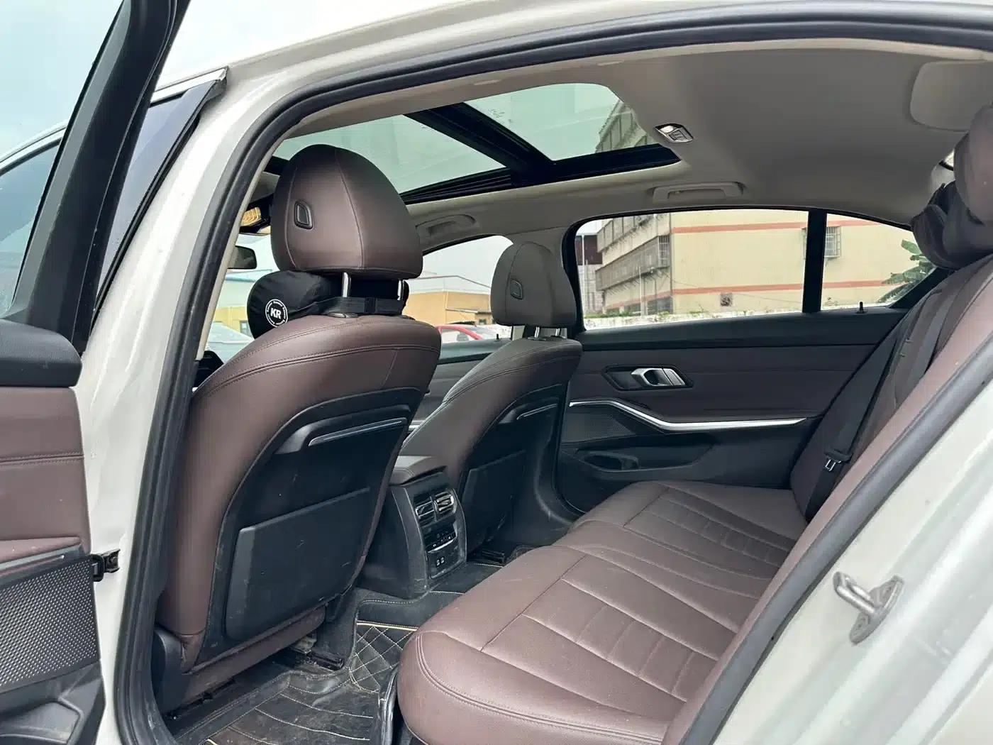 2021 BMW 3 Series 325Li M Sport Package — миниатюра 6