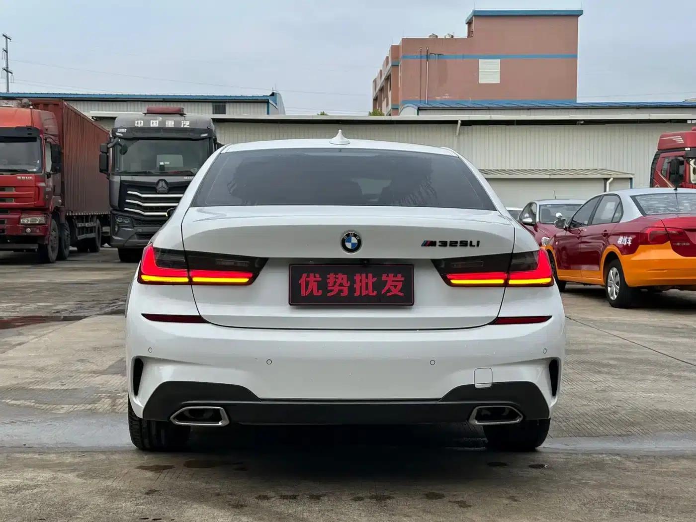 2021 BMW 3 Series 325Li M Sport Package — миниатюра 8