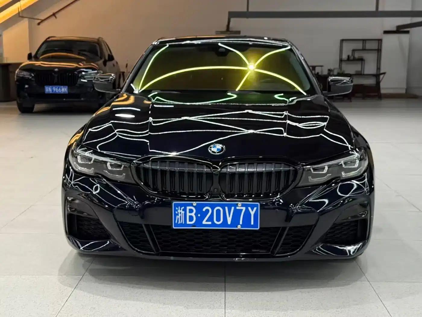 2022 BMW 3 Series 325i M Sport Shadow Edition — миниатюра 2