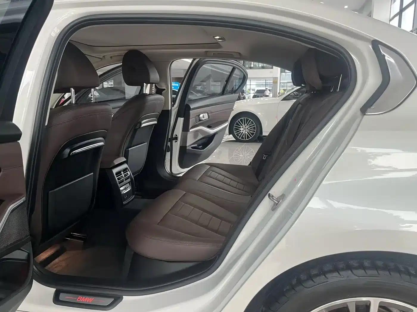 BMW 3 Series 2020 325Li First Edition — миниатюра 10