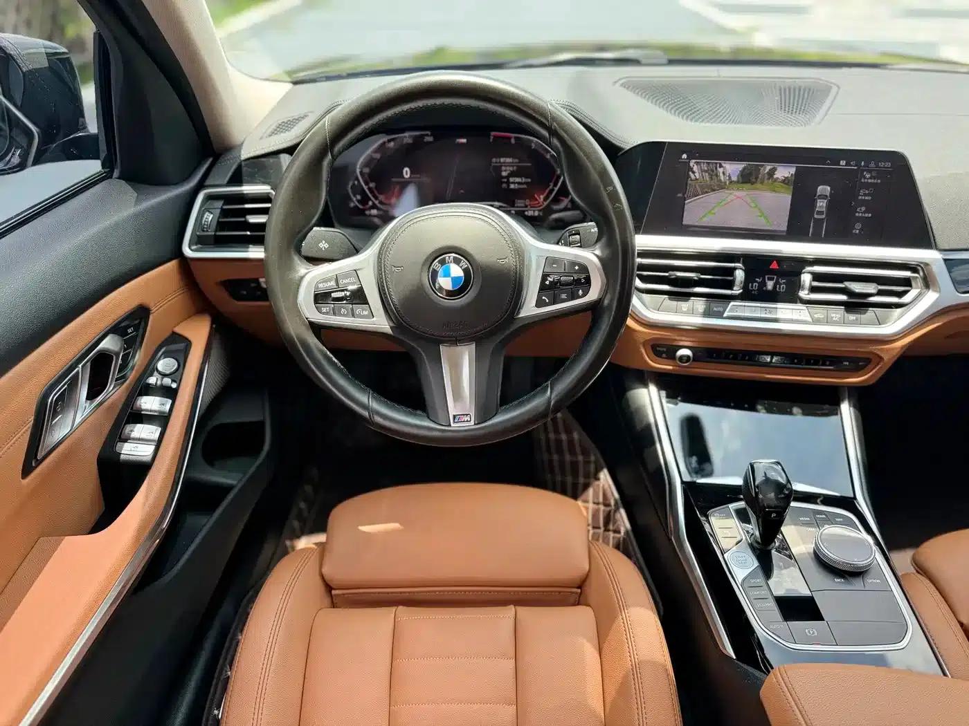2020 BMW 3 Series 320Li M Sport Package — миниатюра 6