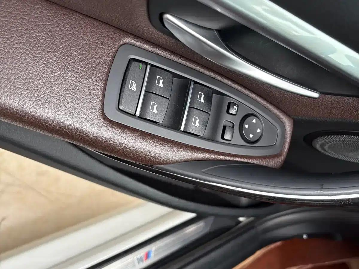 BMW 3 Series 2019 320Li Fashion Edition — миниатюра 5