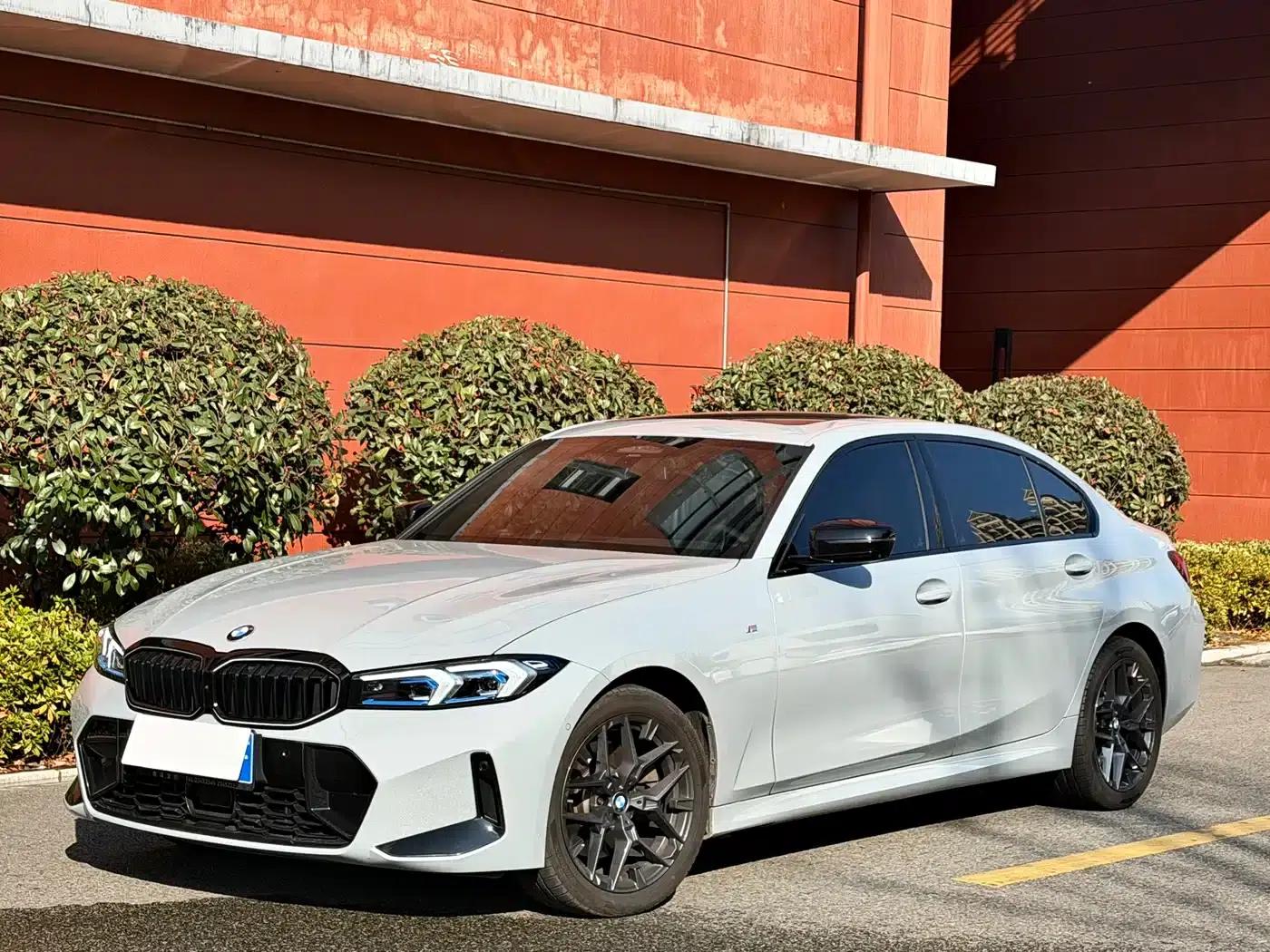 2025 BMW 3 Series 330Li M Sport Shadow Edition — миниатюра 1