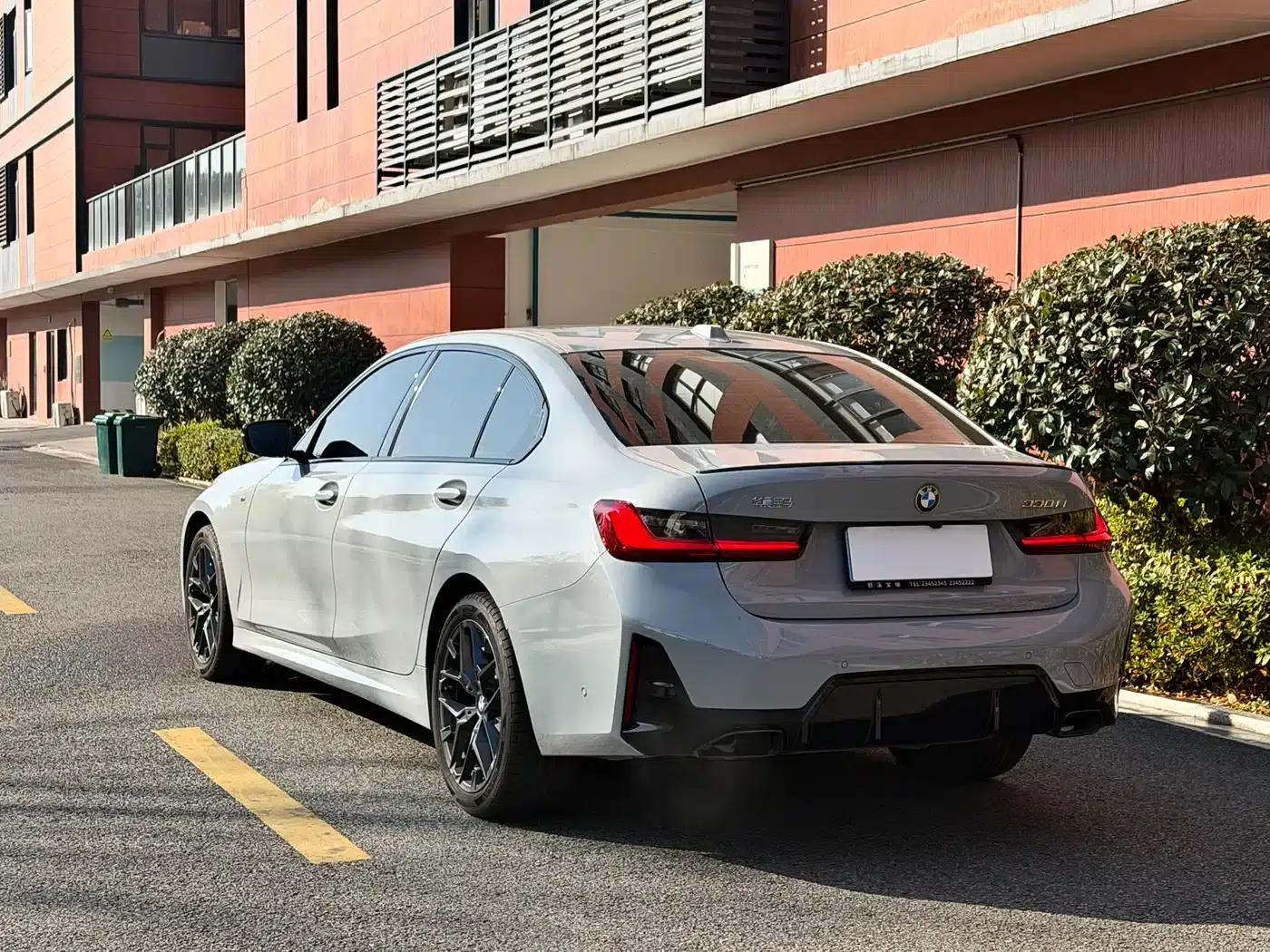 2025 BMW 3 Series 330Li M Sport Shadow Edition — миниатюра 14
