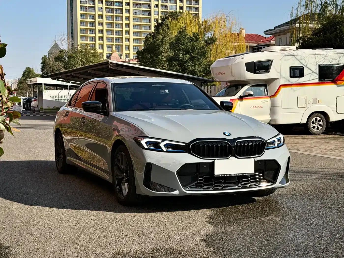 2025 BMW 3 Series 330Li M Sport Shadow Edition — миниатюра 3