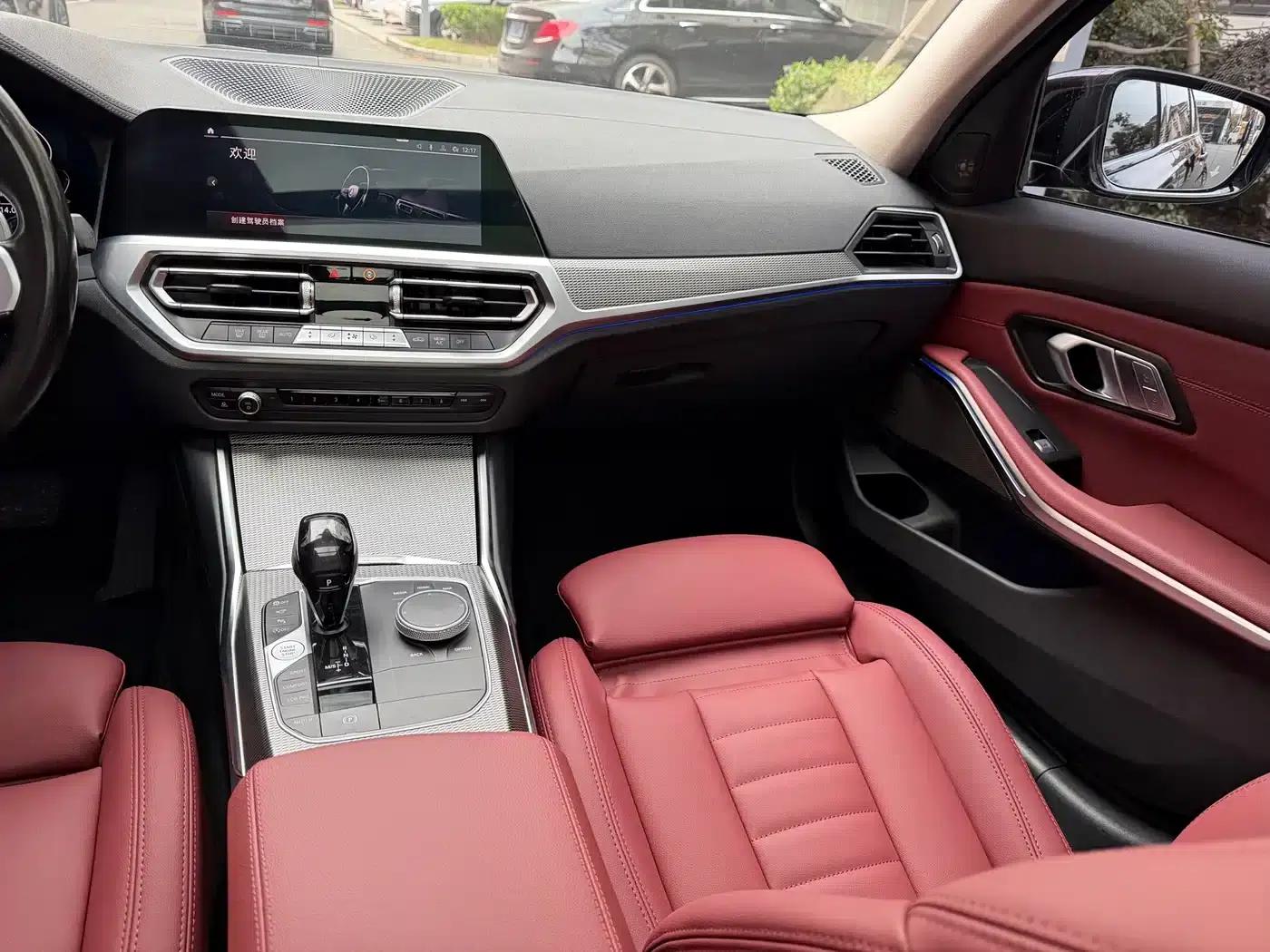 2022 BMW 3 Series 325Li M Sport Package — миниатюра 10