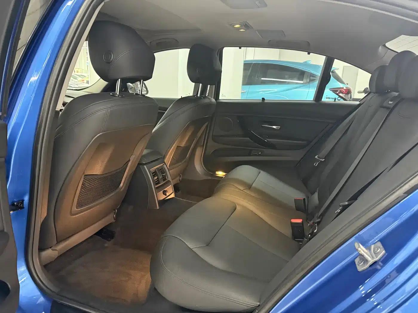 2018 BMW 3 Series 320Li Leading M Sport Package — миниатюра 6