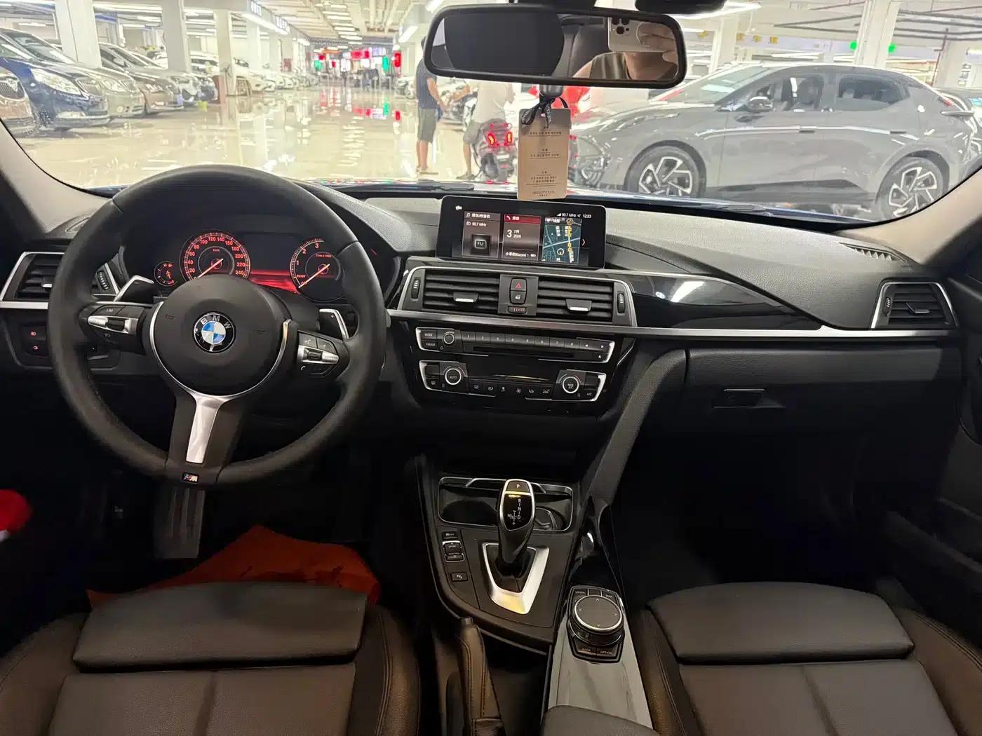 2018 BMW 3 Series 320Li Leading M Sport Package — миниатюра 7