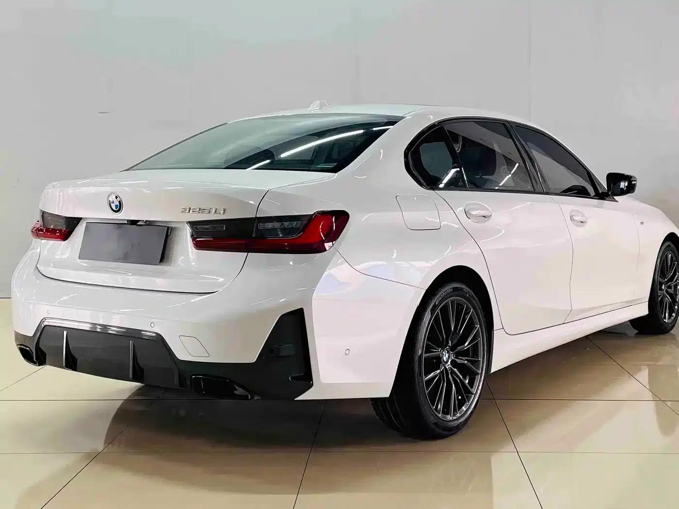 2023 BMW 3 Series 325Li M Sport Shadow Edition — миниатюра 4