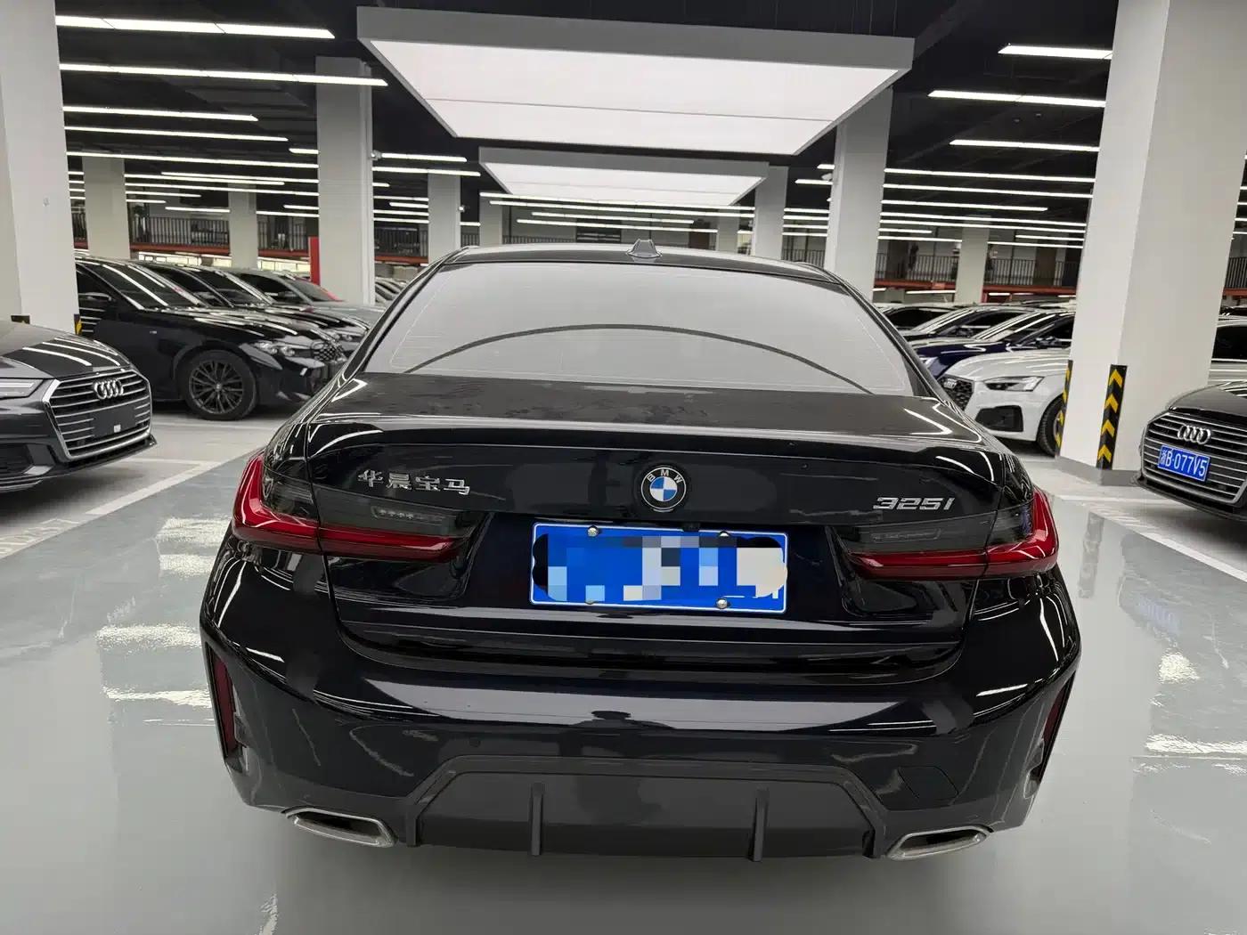 2024 BMW 3 Series 325Li M Sport Package — миниатюра 14
