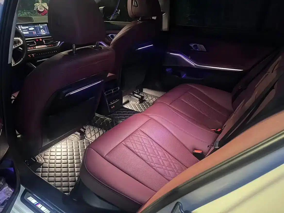 2022 BMW 3 Series 325i M Sport Package — миниатюра 5