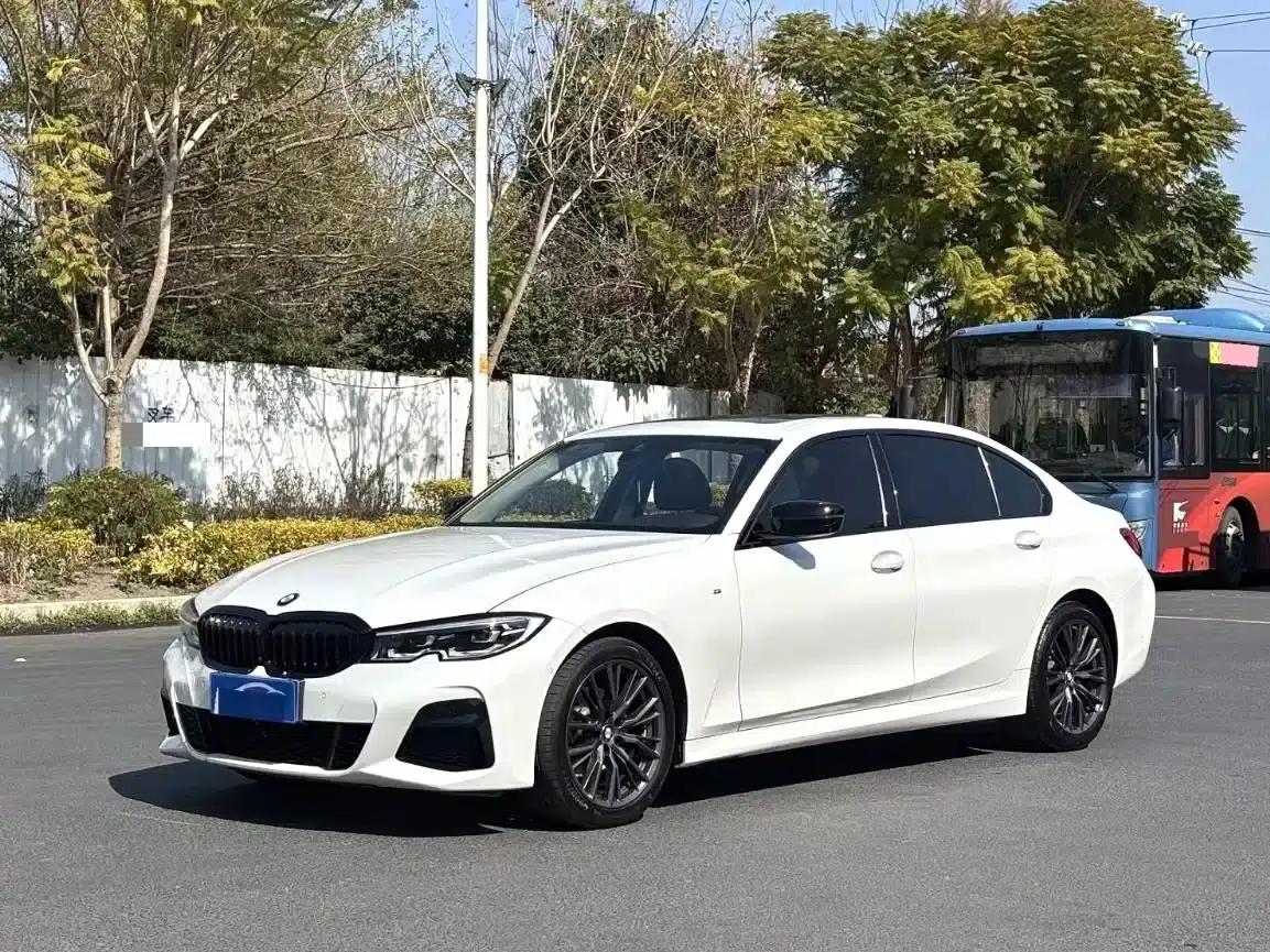 2020 BMW 3 Series 325Li M Sport Package — миниатюра 1