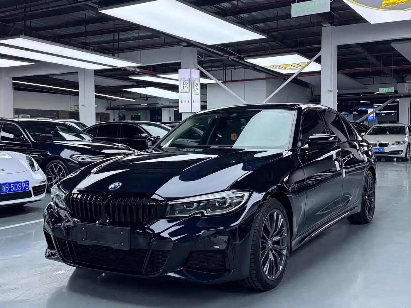 2022 BMW 3 Series 325Li M Sport Shadow Edition — миниатюра 1