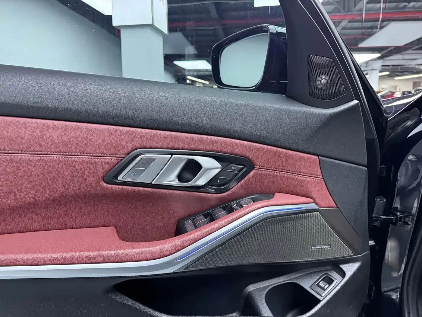 2022 BMW 3 Series 325Li M Sport Shadow Edition — миниатюра 6