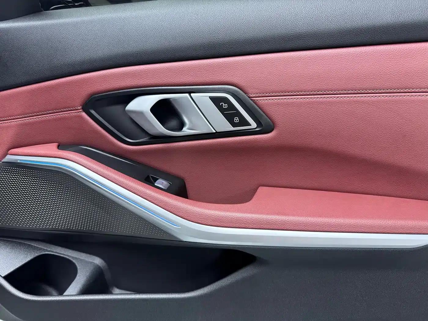 2023 BMW 3 Series 325Li M Sport Package — миниатюра 18