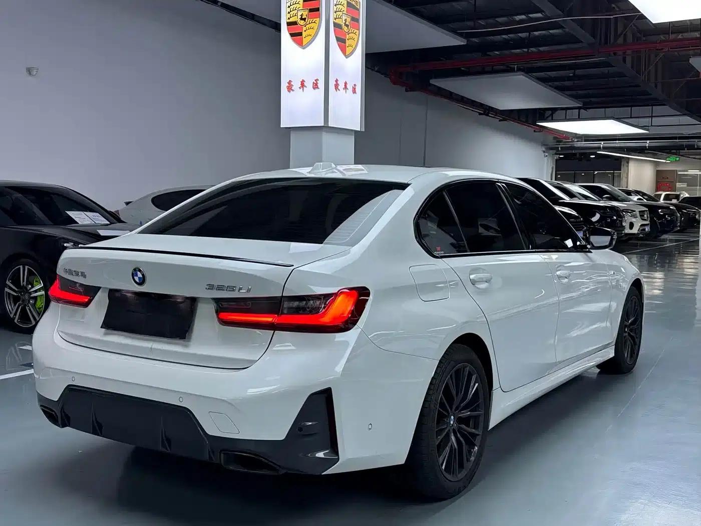 2023 BMW 3 Series 325Li M Sport Shadow Edition — миниатюра 16