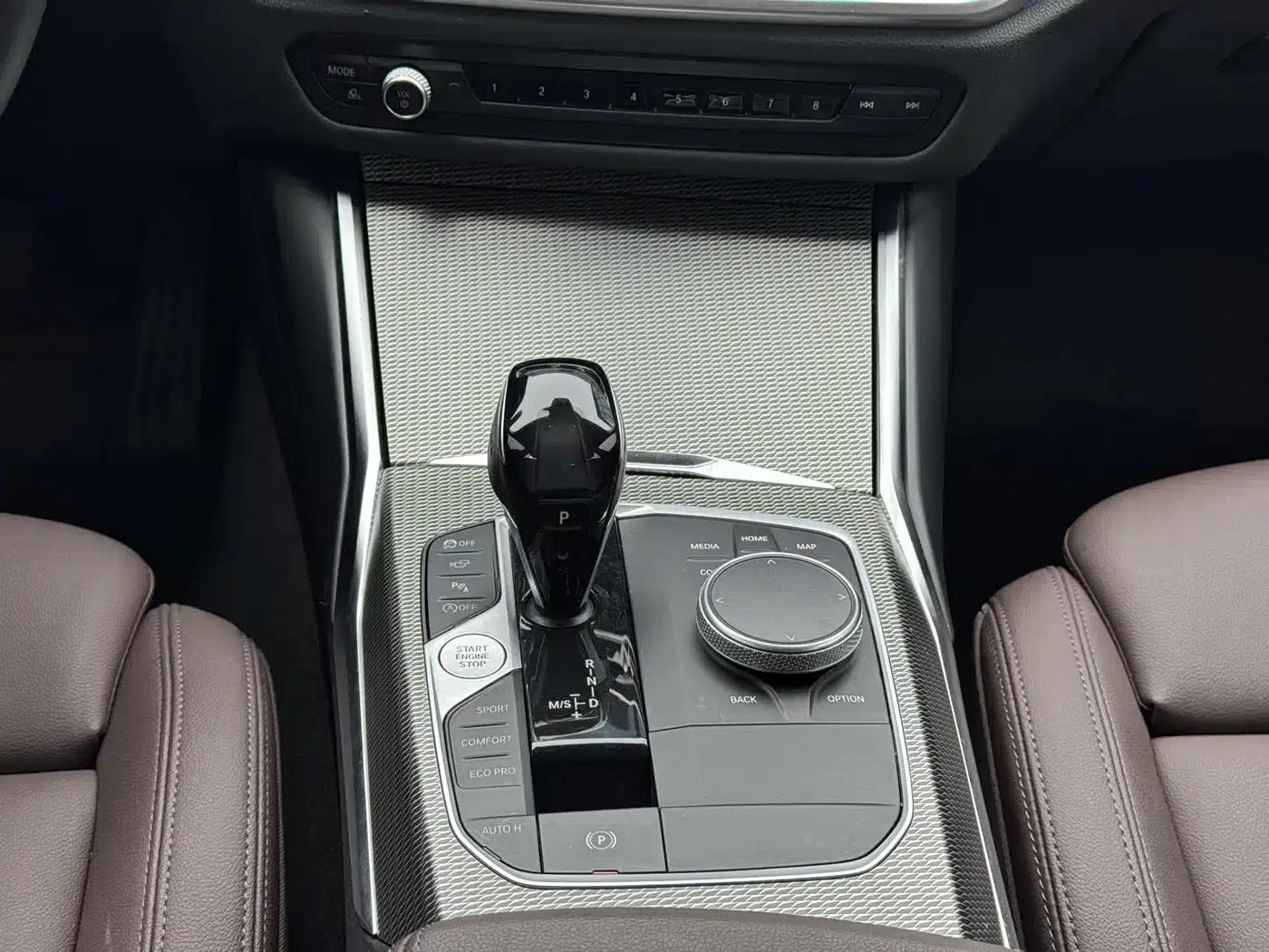2021 BMW 3 Series Facelift 325Li M Sport Shadow Edition — миниатюра 15