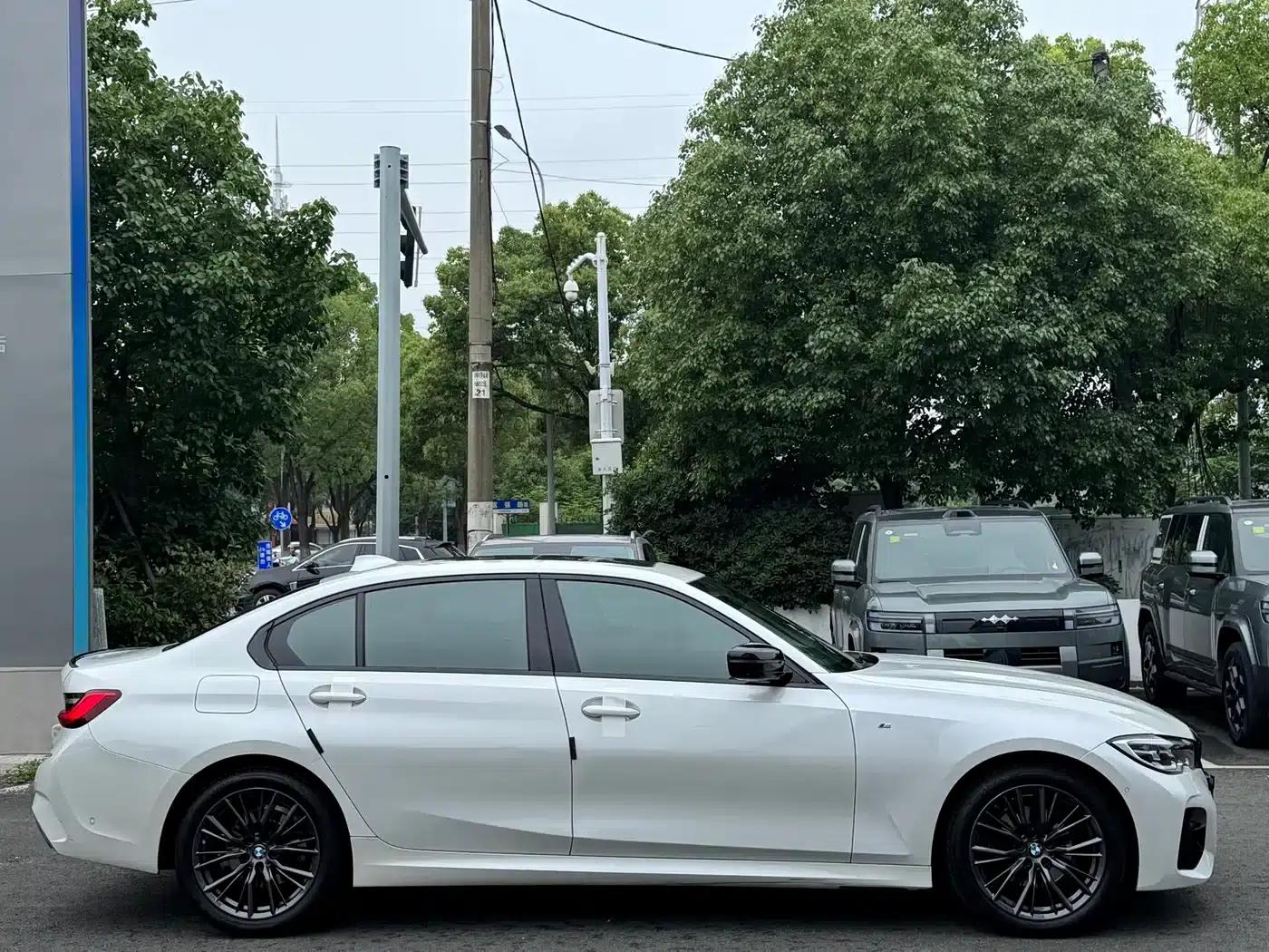 2021 BMW 3 Series Facelift 325Li M Sport Shadow Edition — миниатюра 26