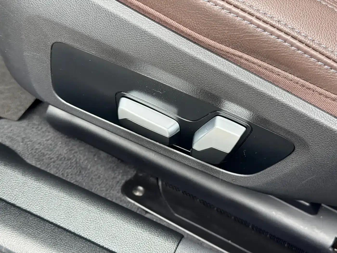 2021 BMW 3 Series Facelift 325Li M Sport Shadow Edition — миниатюра 6