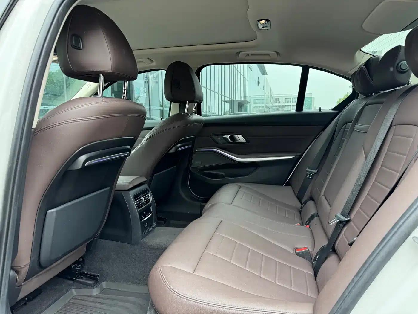 2021 BMW 3 Series Facelift 325Li M Sport Shadow Edition — миниатюра 9
