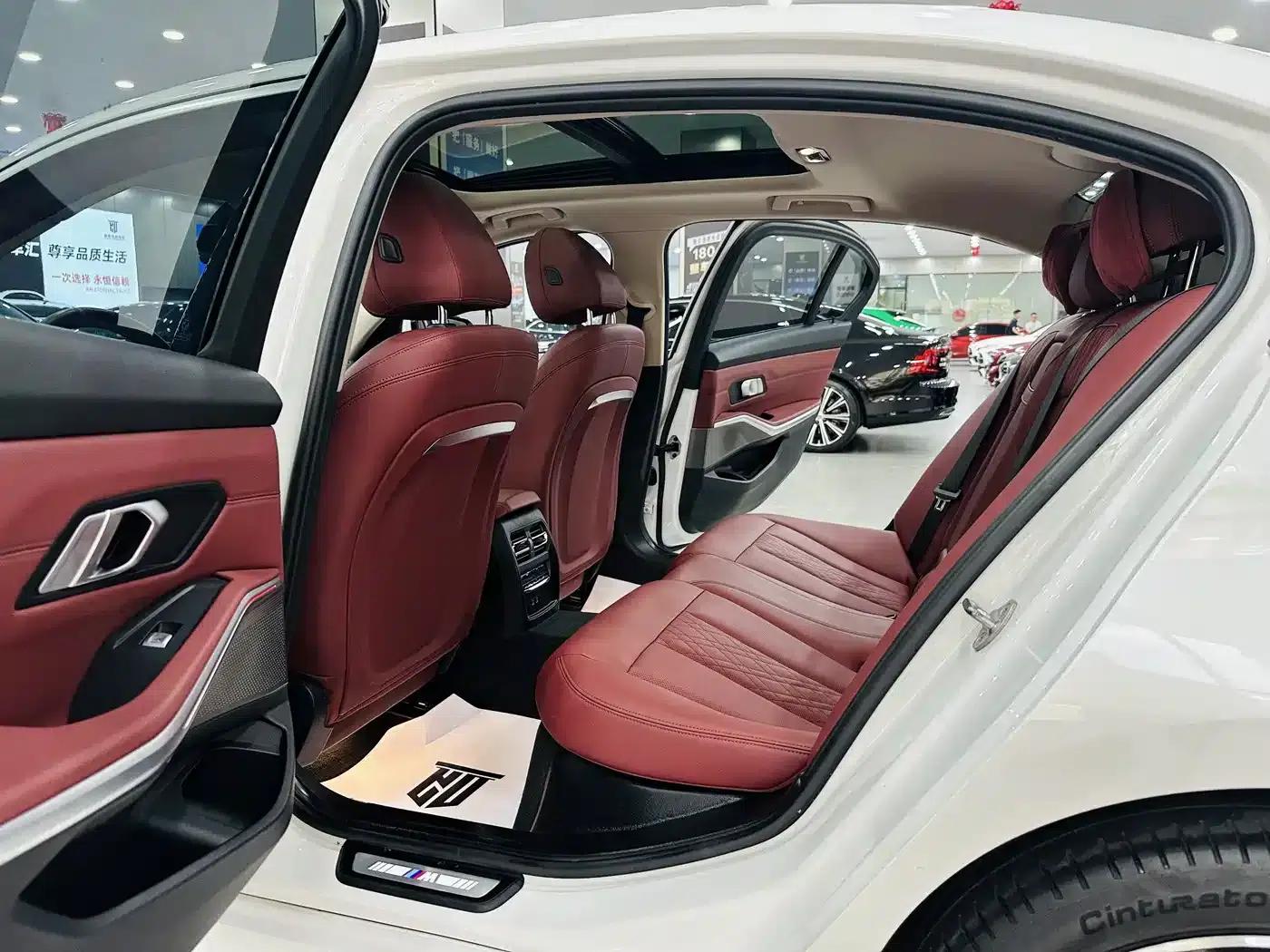 2023 BMW 3 Series 325Li M Sport Package — миниатюра 6